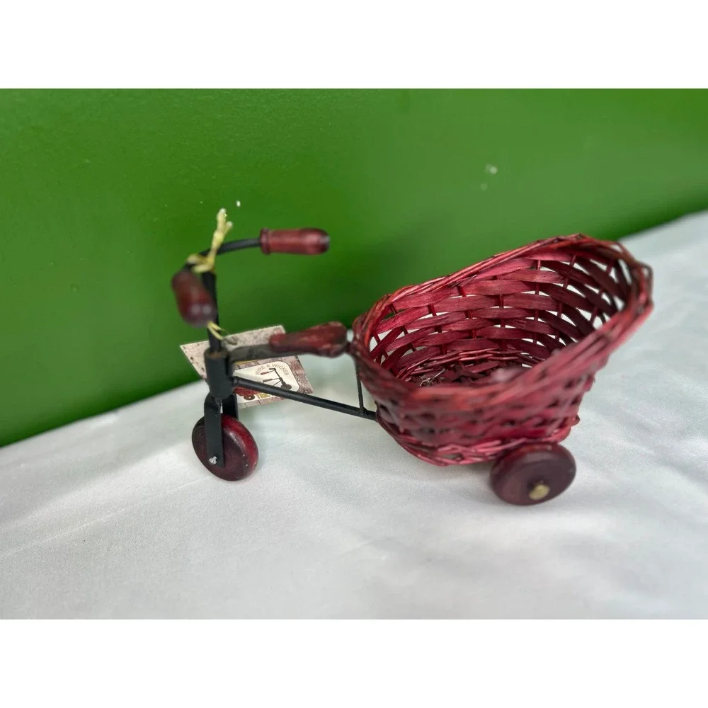 K's Collection Wire and Wicker Miniature Tricycle Decor Red Basket 1042381